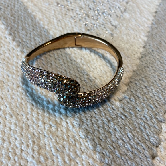 SOLD!!!Swarovski ombre bracelet - Picture 7 of 15